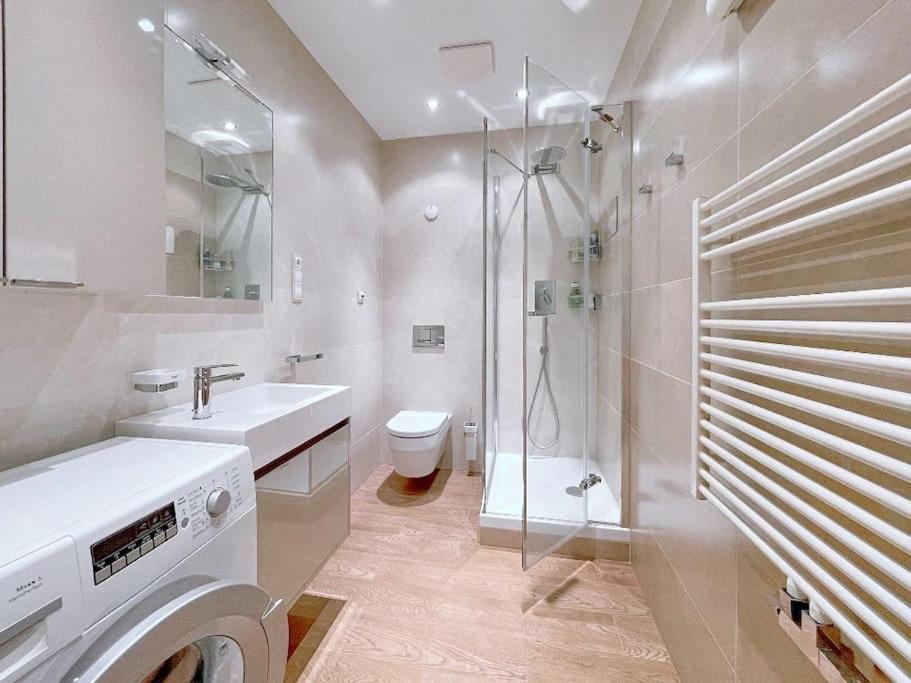 Exclusive Diamond At Mala Strana Apartment Prague
